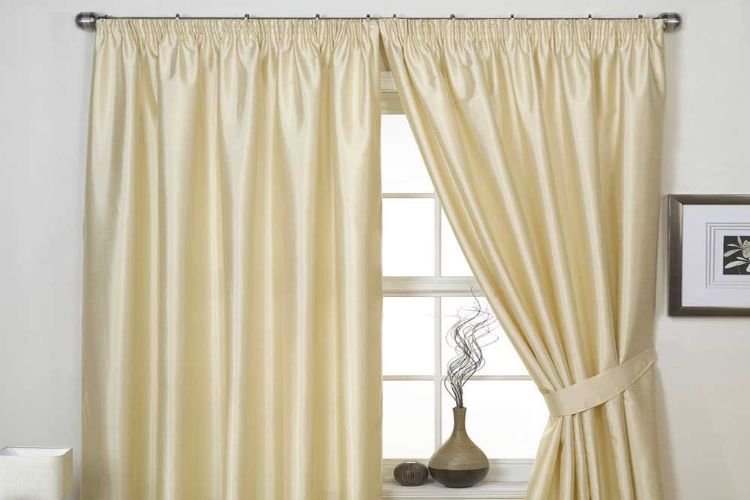 Top Quality Silk Curtains
