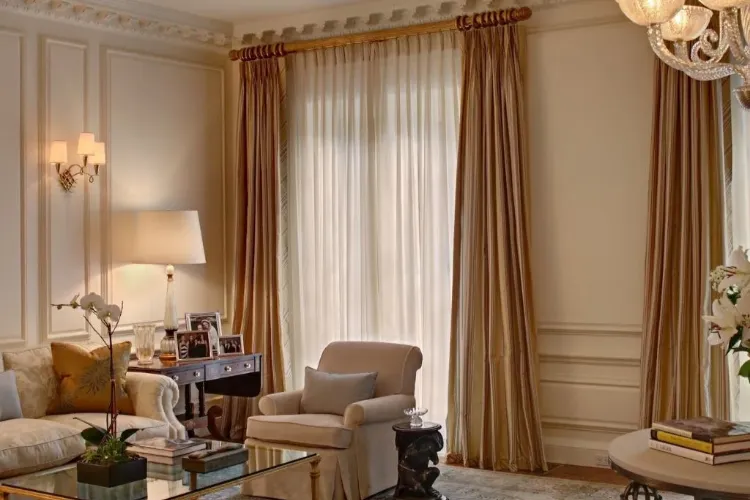 Luxury Living Room Curtain Dubai