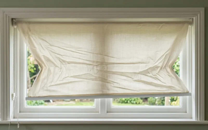 Why Do Roller Blinds Get Creases